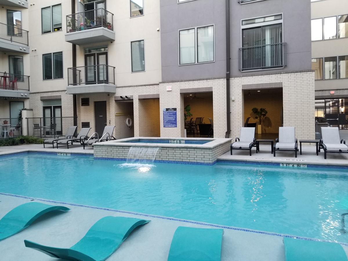 Executive Ritzy Dallas